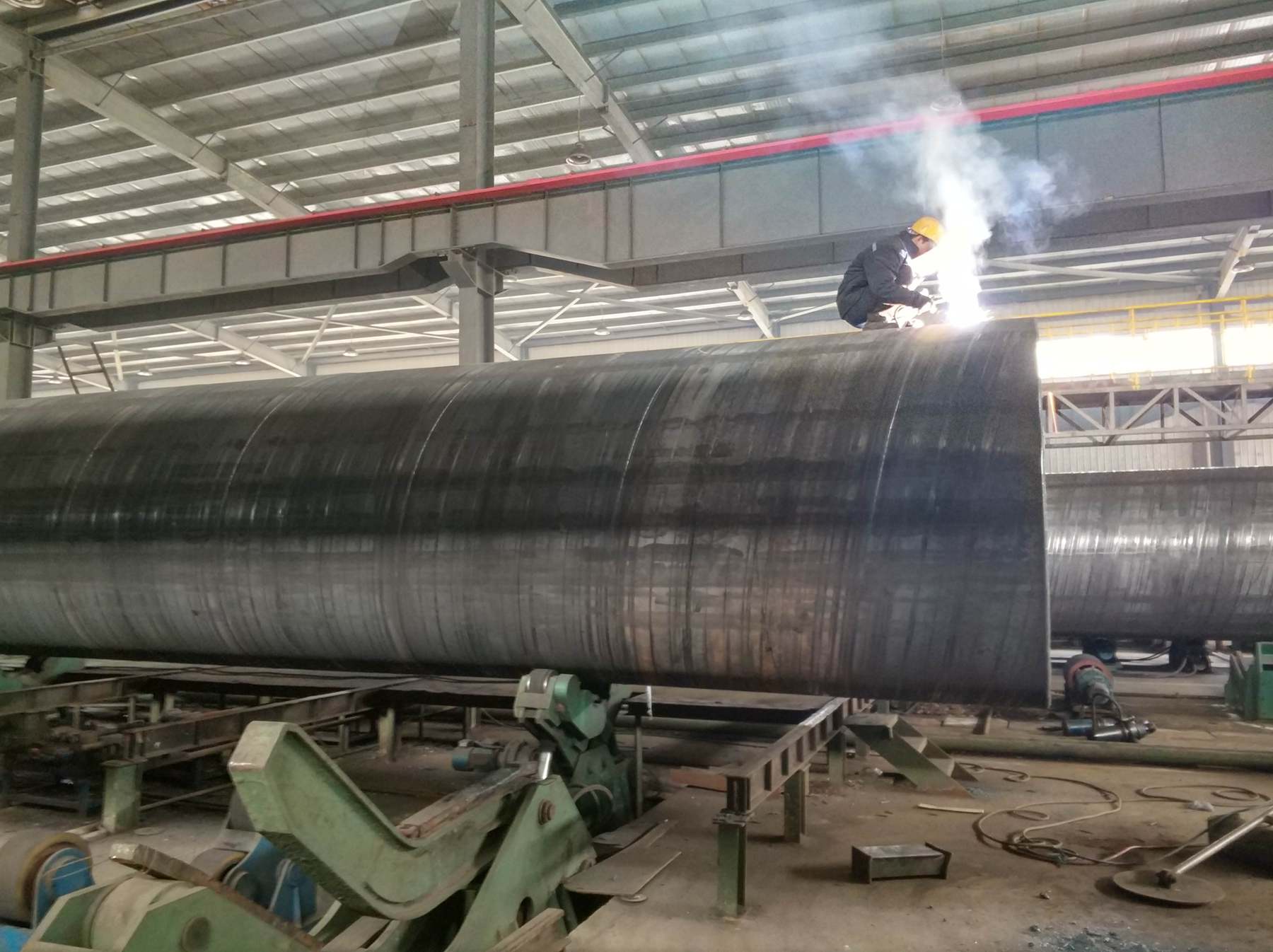 3PE防腐钢管的防腐层结构及制作方法